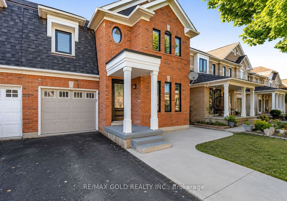61-saintsbury-crescent-brampton-ontario-w13621442