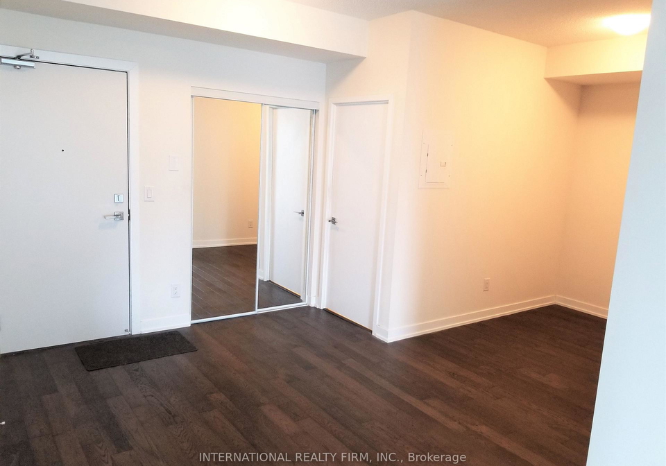 510-curran-place-mississauga-ontario-w13621694