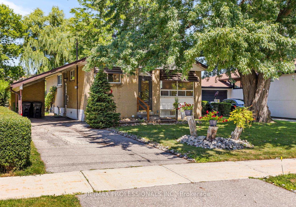 25-hardwick-court-toronto-etobicoke-ontario-w13621752