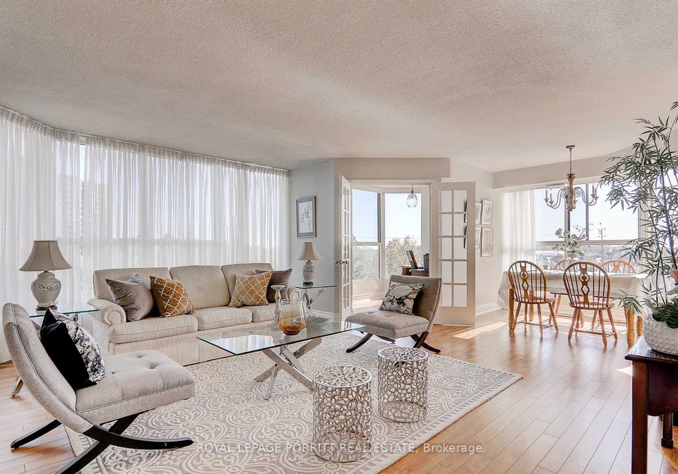 1271-walden-circle-mississauga-ontario-w13621930