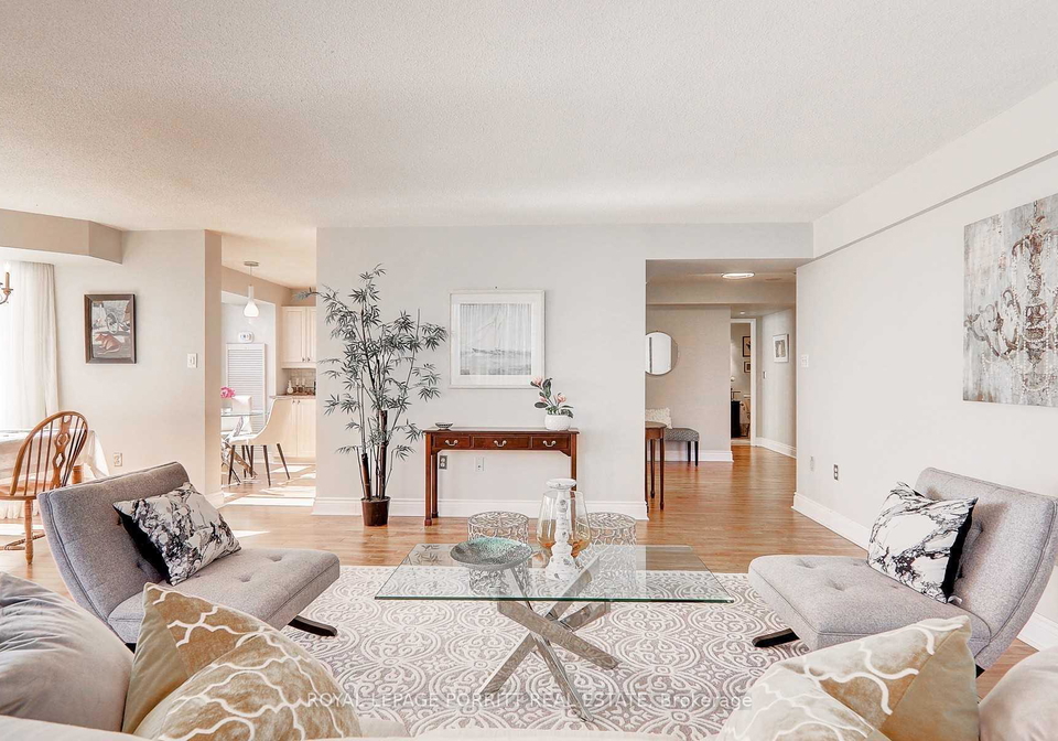 1271-walden-circle-mississauga-ontario-w13621930