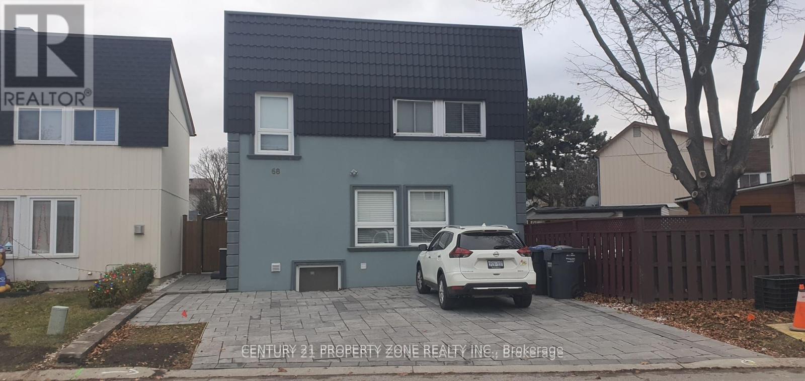 68-hoskins-square-brampton-ontario-w13621978