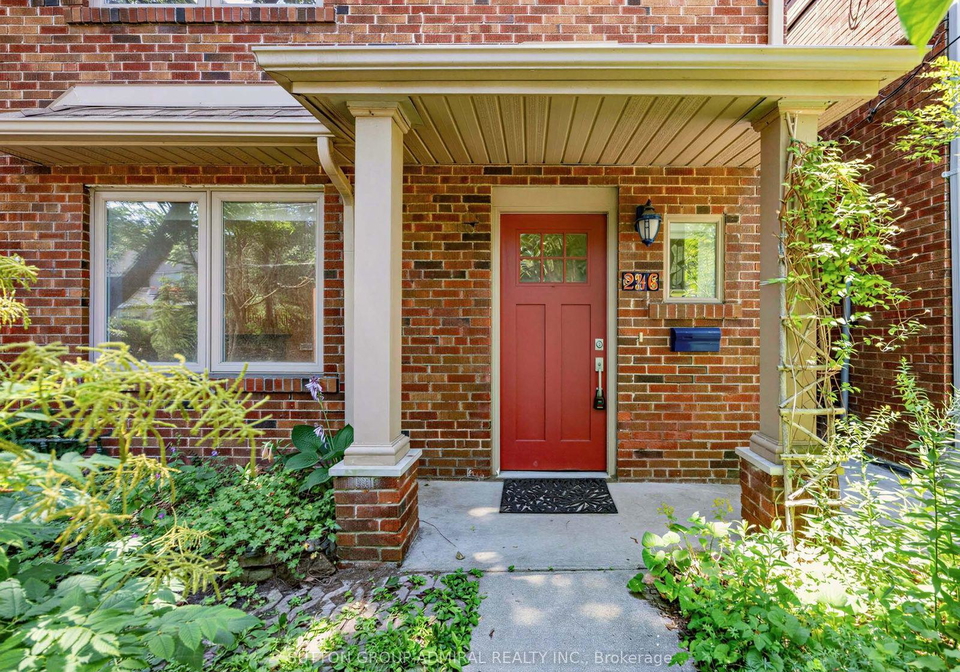 246-ellis-avenue-toronto-toronto-ontario-w13622026