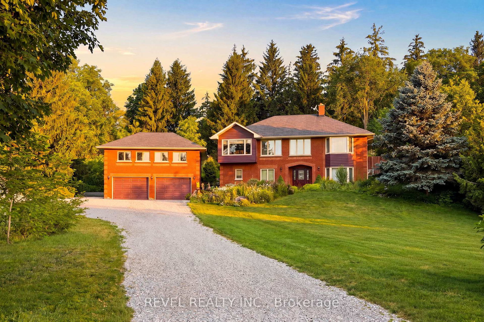 3156-escarpment-side-road-caledon-ontario-w13622106