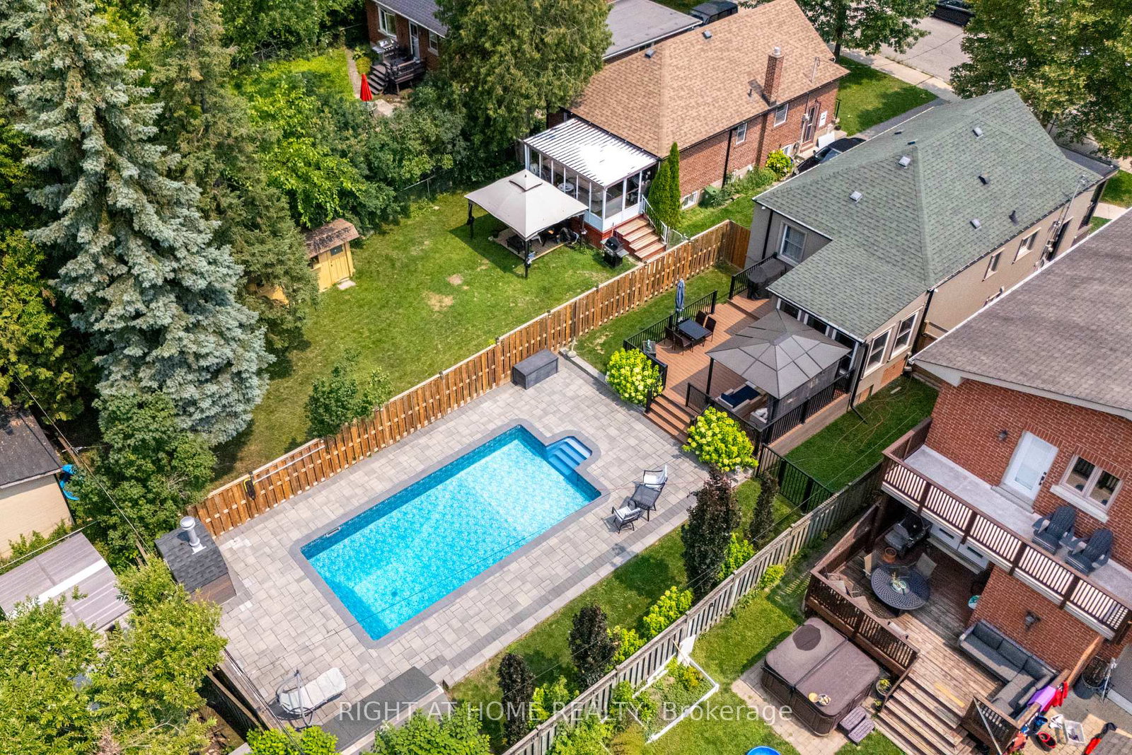 188-queens-avenue-toronto-etobicoke-ontario-w13622256