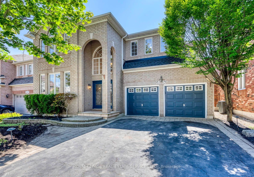 2116-blackforest-crescent-oakville-ontario-w13622624