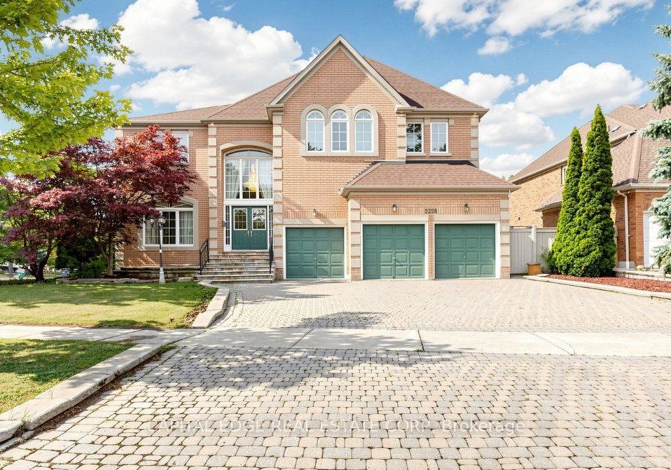 5298-roanoke-court-mississauga-ontario-w13622708