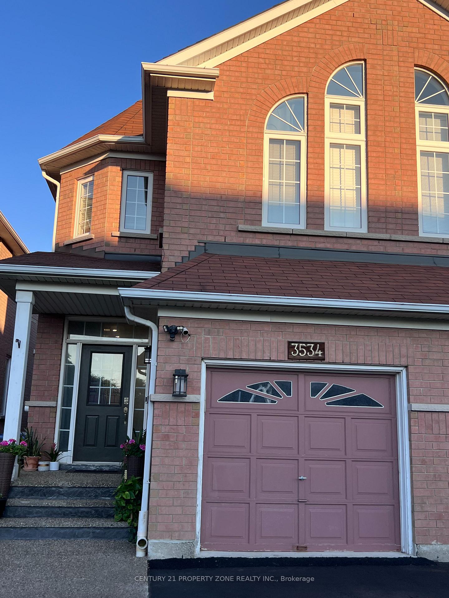 3534-fountain-park-avenue-mississauga-ontario-w13622756