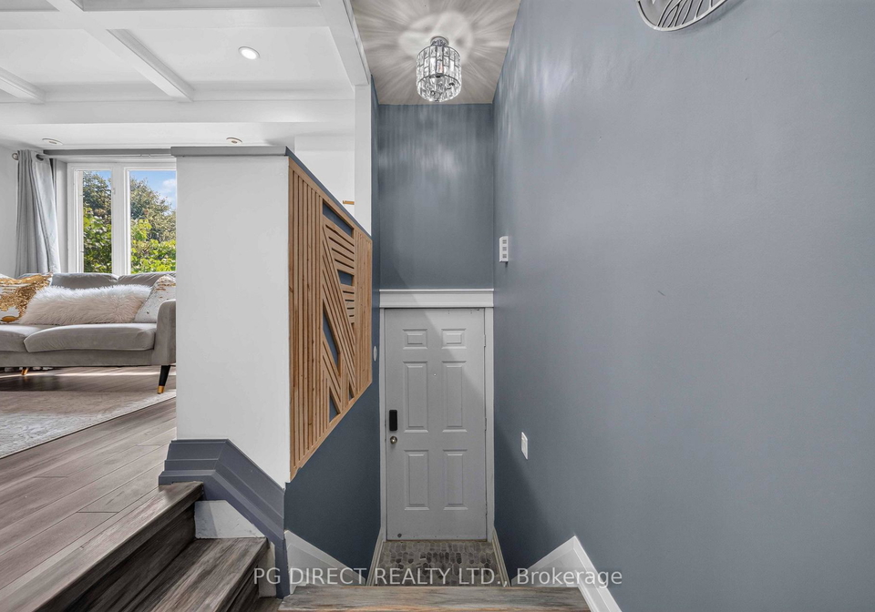 4975-southampton-drive-mississauga-ontario-w13622816