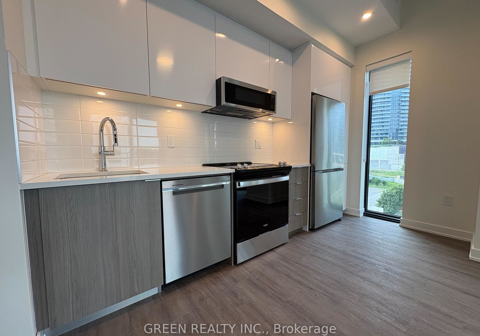 25-gibbs-road-toronto-etobicoke-ontario-w13622838