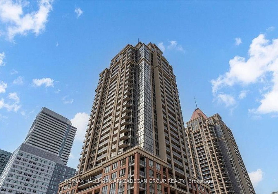 4080-living-arts-drive-mississauga-ontario-w13622886