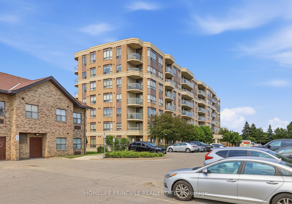 300-ray-lawson-brampton-ontario-w13622894