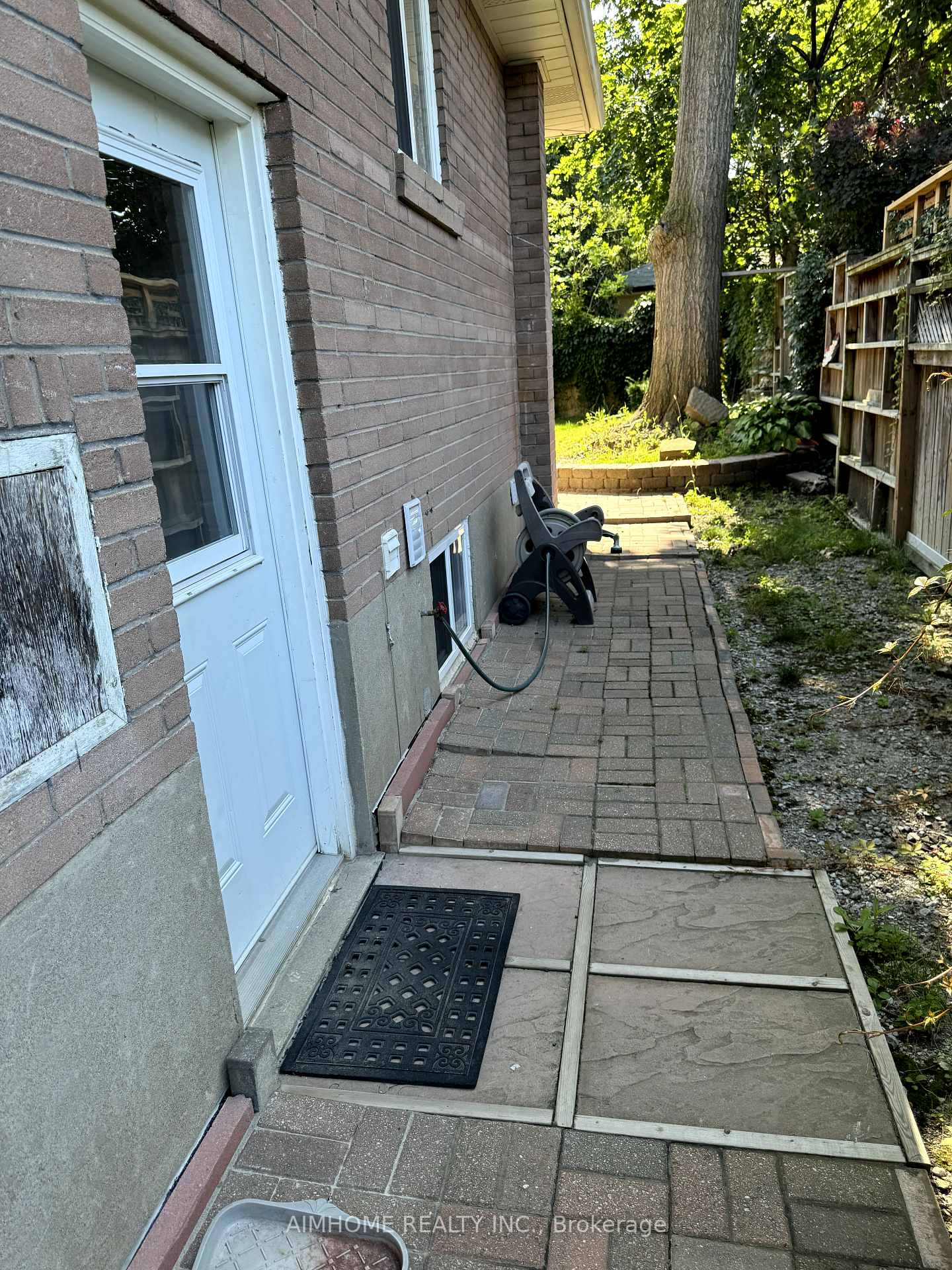 1442-monaghan-circle-mississauga-ontario-w13622924
