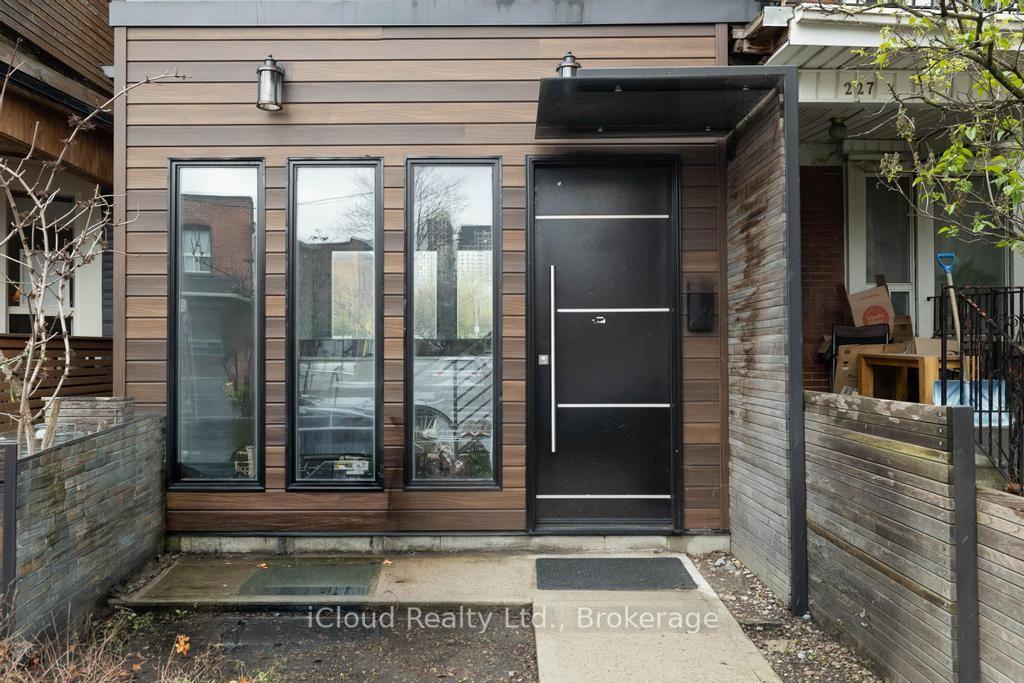 225-wallace-avenue-toronto-toronto-ontario-w13622938