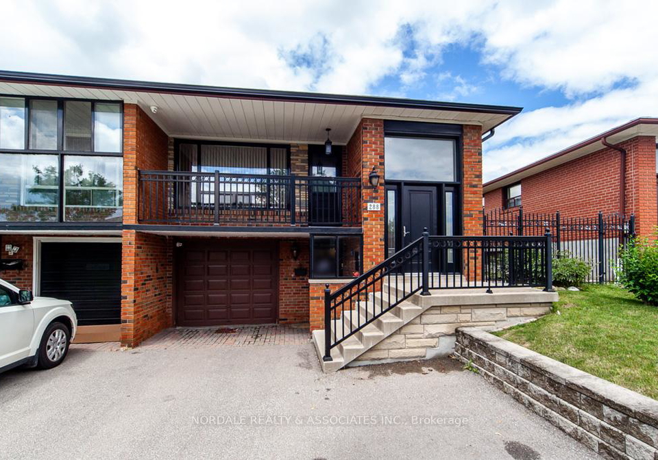 288-hullmar-drive-toronto-york-ontario-w13623038