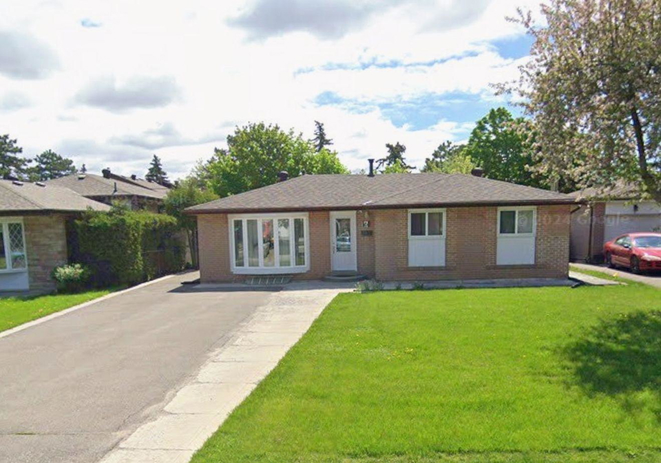 6-beechwood-crescent-brampton-ontario-w13623070
