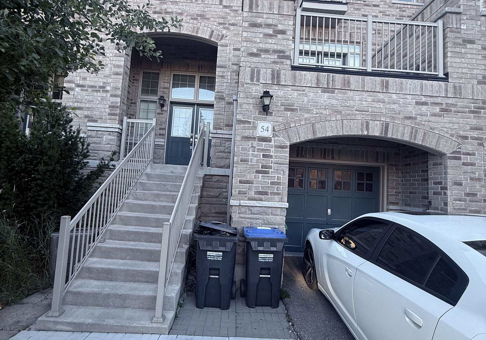 54-chesterwood-crescent-brampton-ontario-w13623220