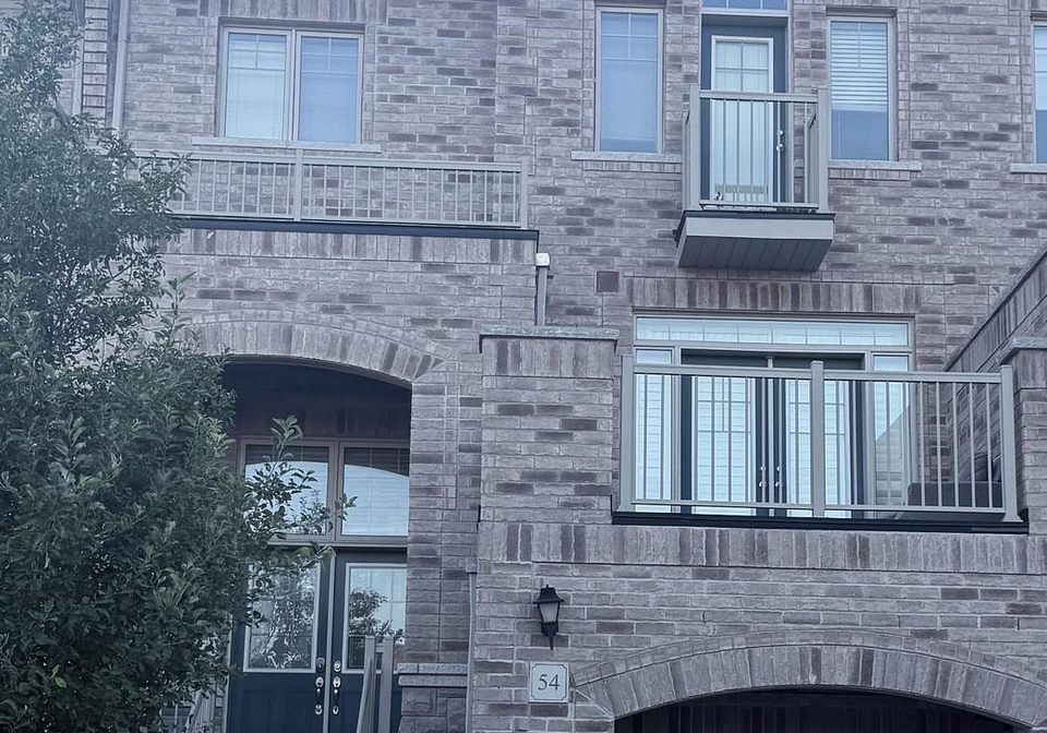54-chesterwood-crescent-brampton-ontario-w13623220