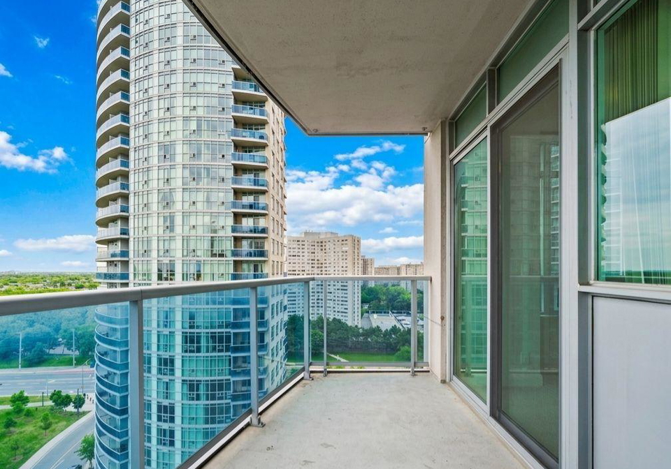 80-absolute-avenue-mississauga-ontario-w13623522
