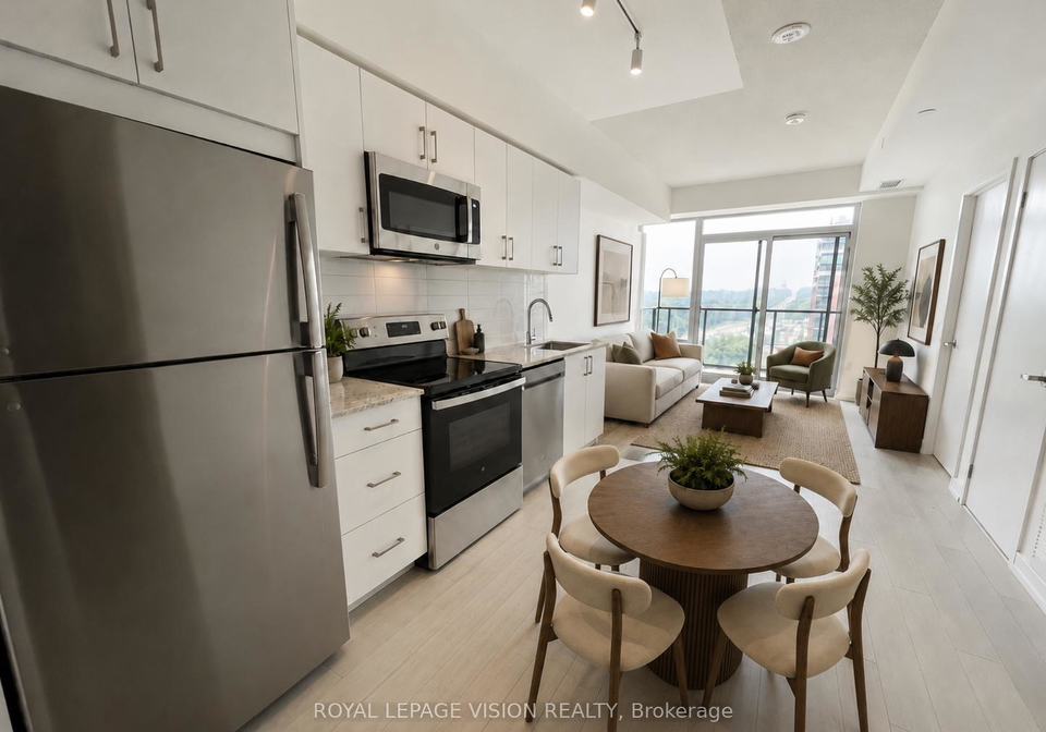 4010-eglinton-avenue-w-toronto-etobicoke-ontario-w13623550