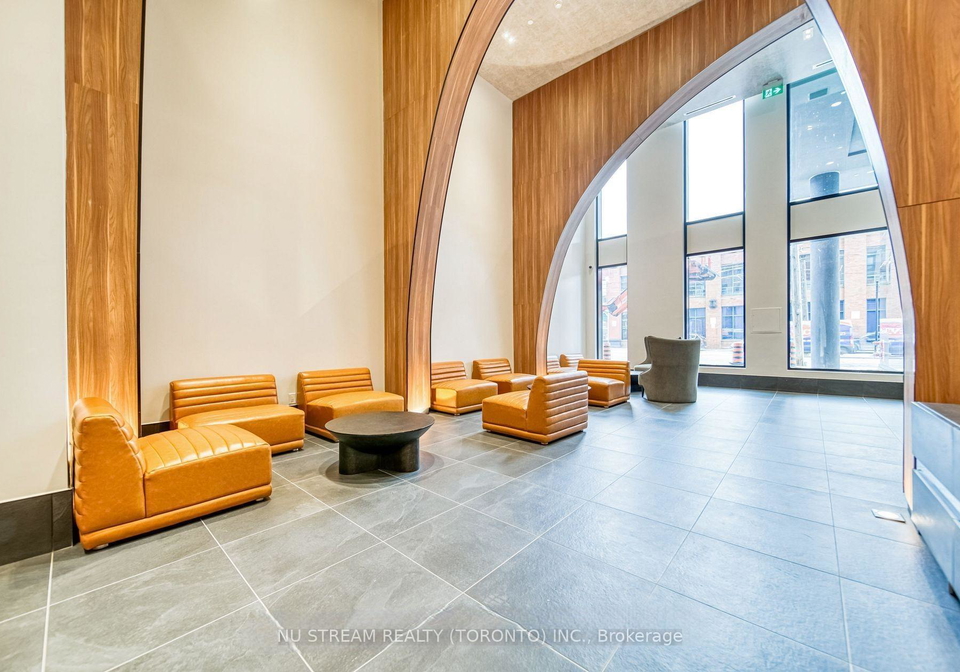 270-dufferin-street-toronto-toronto-ontario-w13623572