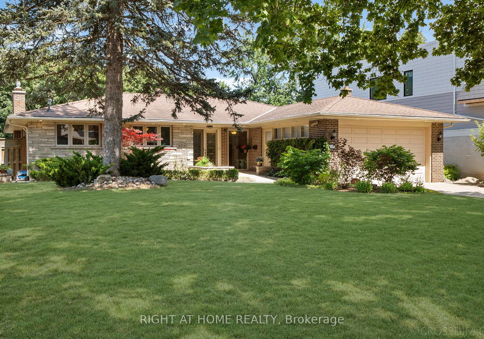 39-grovetree-road-toronto-etobicoke-ontario-w13623688