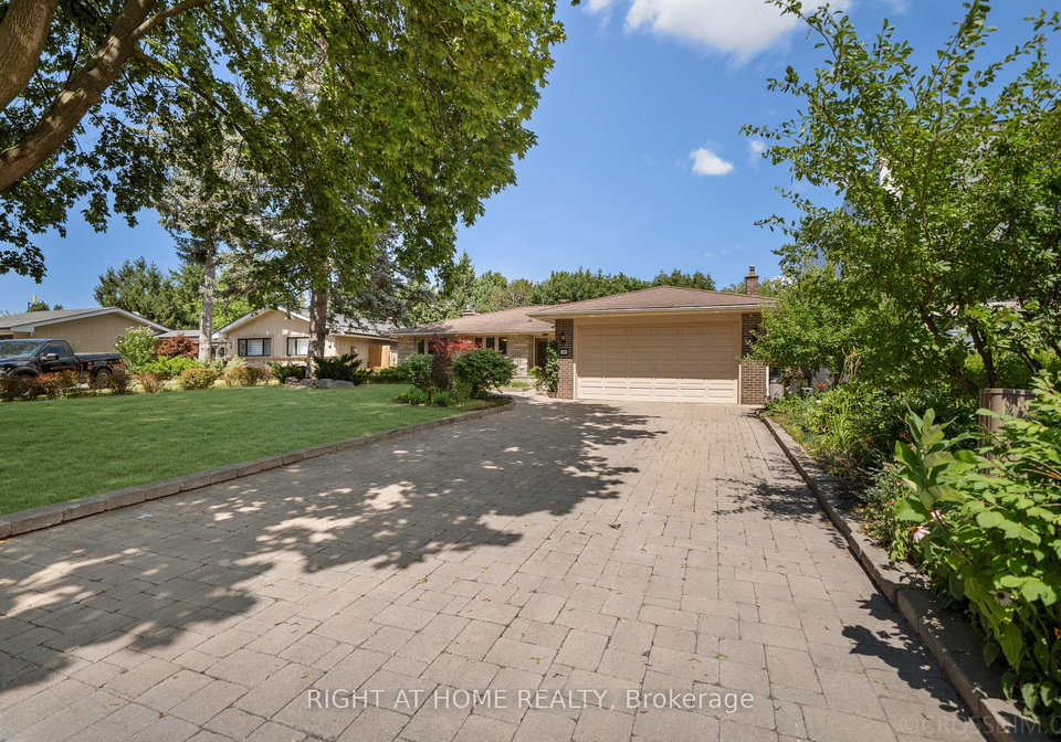 39-grovetree-road-toronto-etobicoke-ontario-w13623688