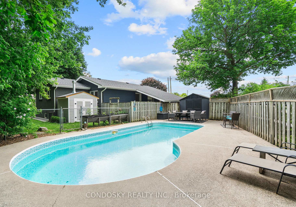 15-gibbons-place-halton-hills-ontario-w13623730