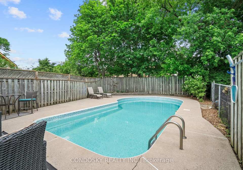 15-gibbons-place-halton-hills-ontario-w13623730