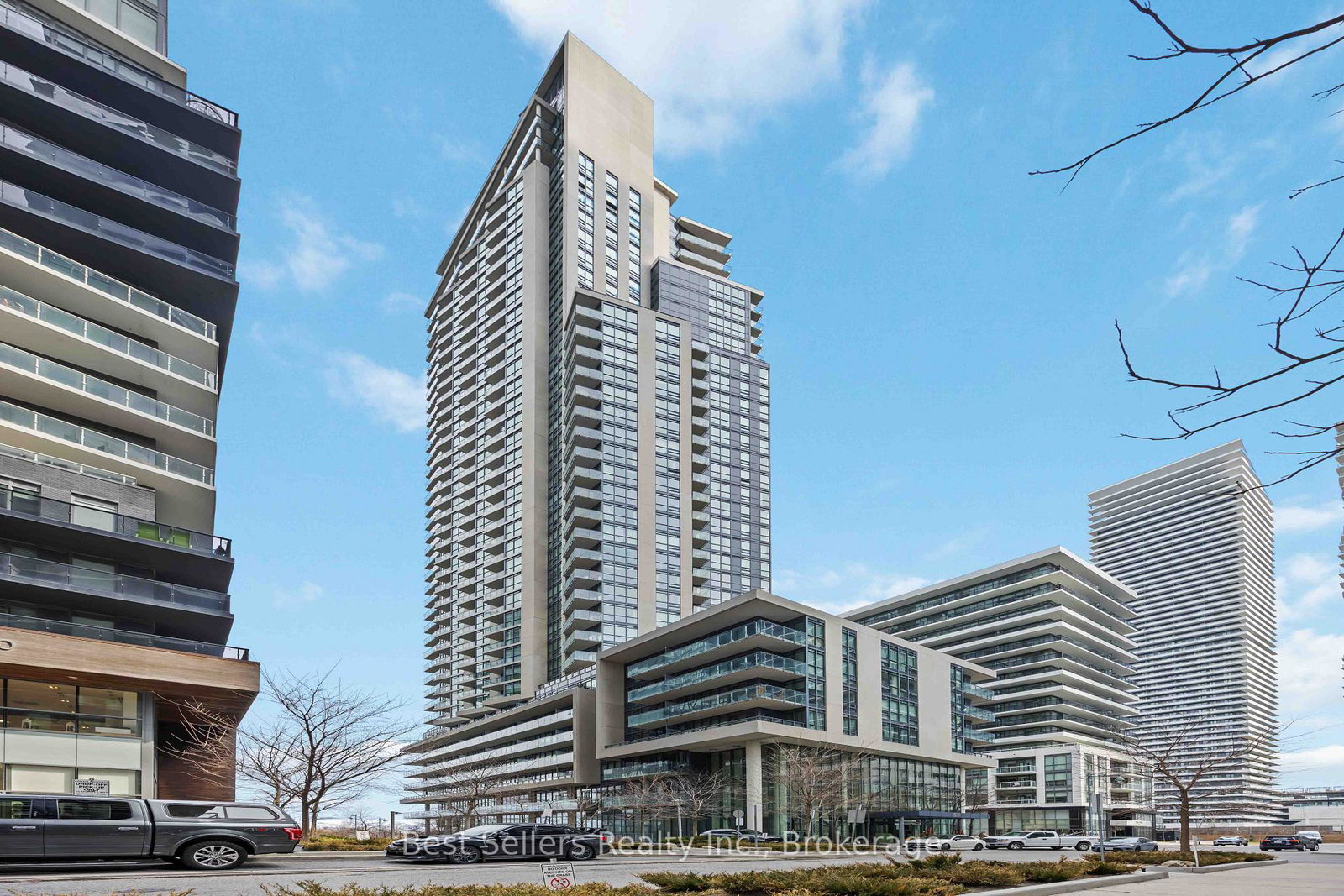 59-annie-craig-drive-toronto-etobicoke-ontario-w13623768