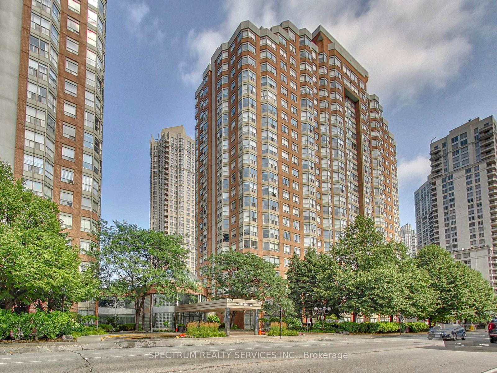 325-webb-drive-mississauga-ontario-w13624092