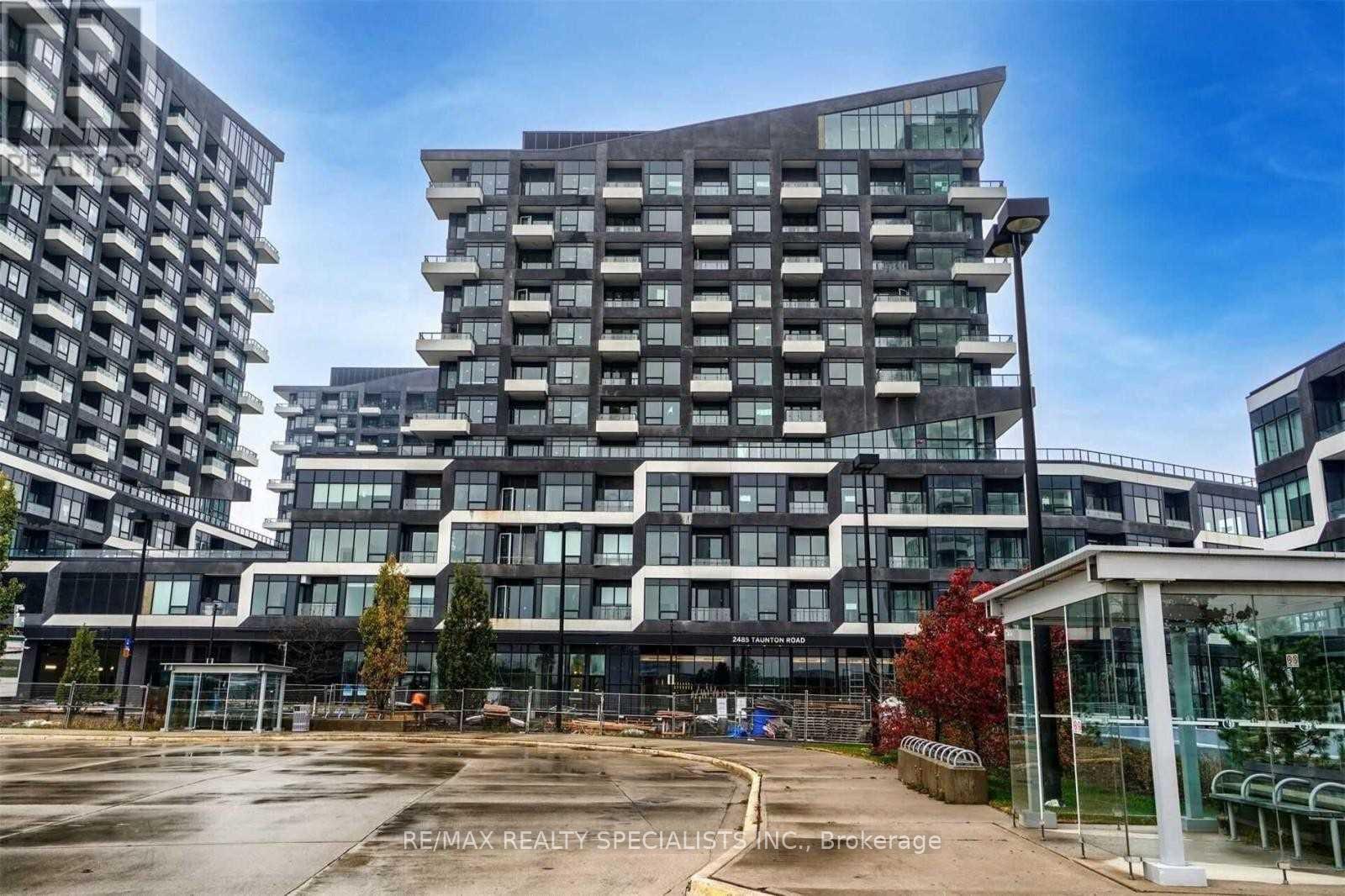 2489-taunton-road-oakville-ontario-w13624194