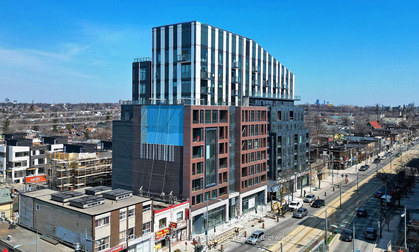 1808-st-clair-avenue-w-toronto-toronto-ontario-w13624340