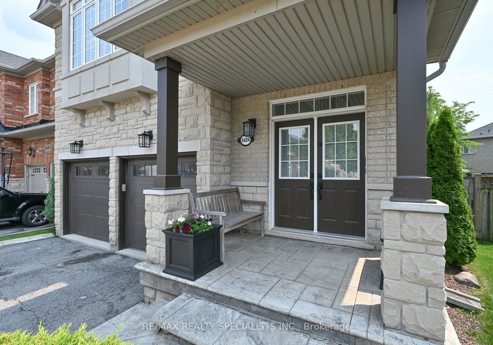5424-greer-drive-burlington-ontario-w13624356