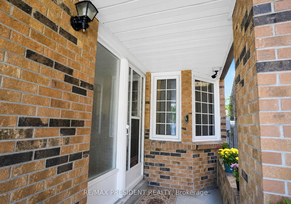 29-norbrook-crescent-toronto-etobicoke-ontario-w13624378
