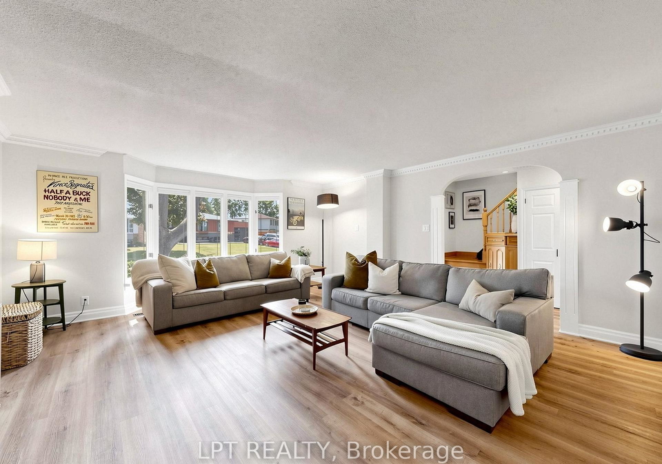 70-roberts-crescent-brampton-ontario-w13624452