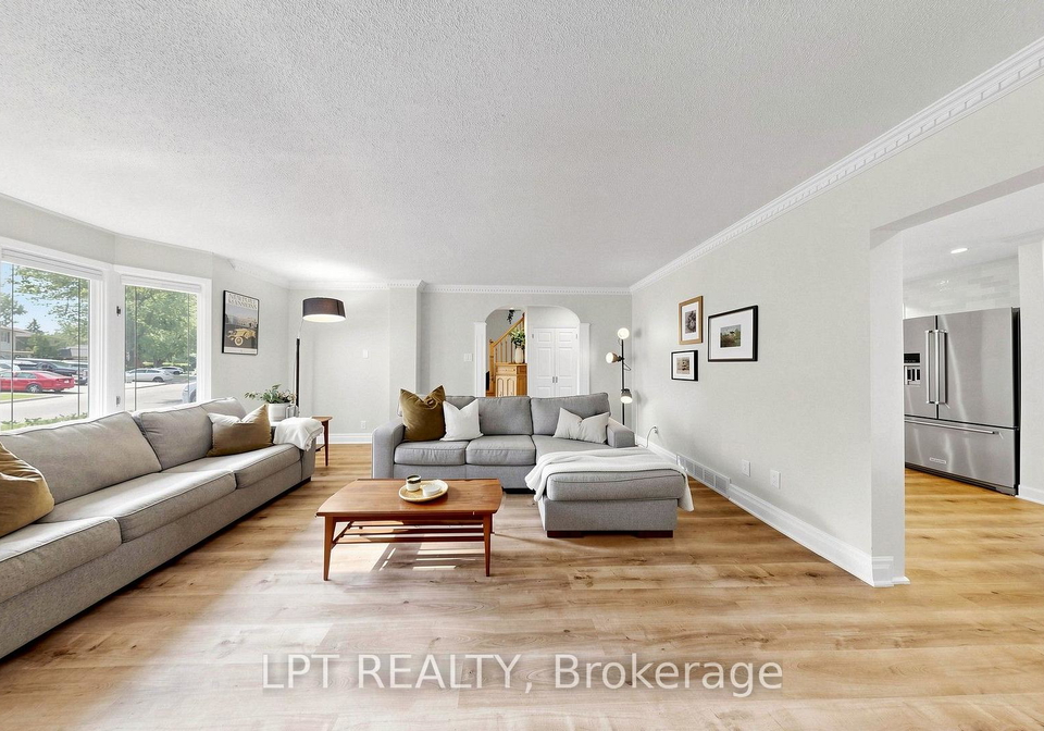 70-roberts-crescent-brampton-ontario-w13624452