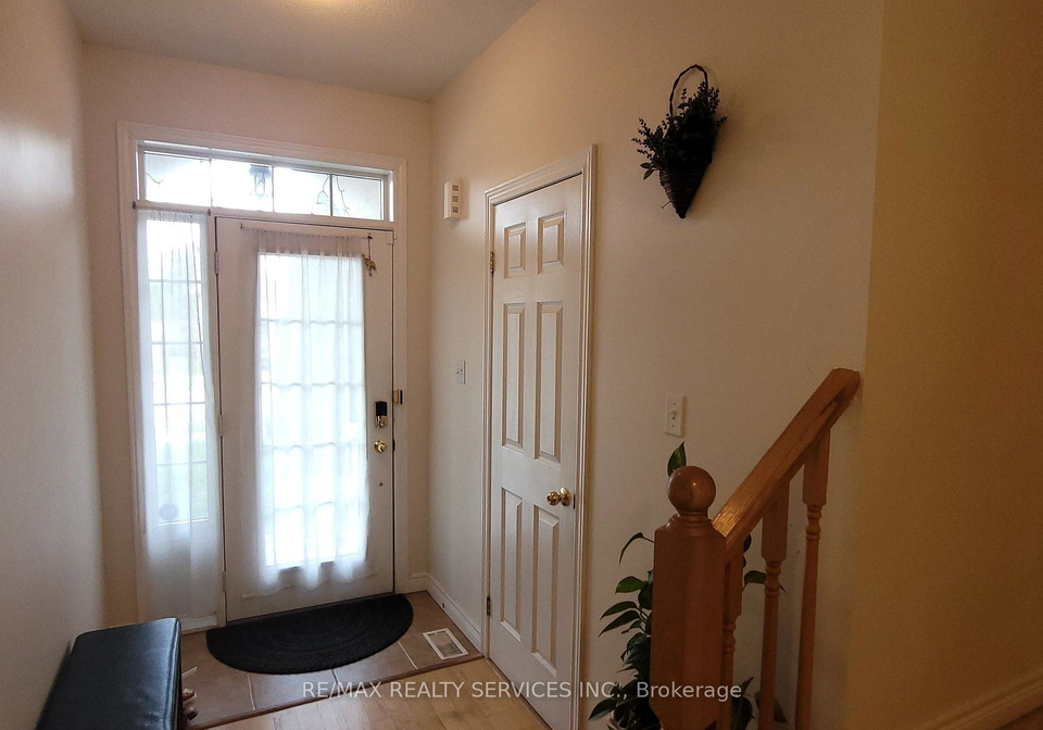 2077-tovell-drive-oakville-ontario-w13624482