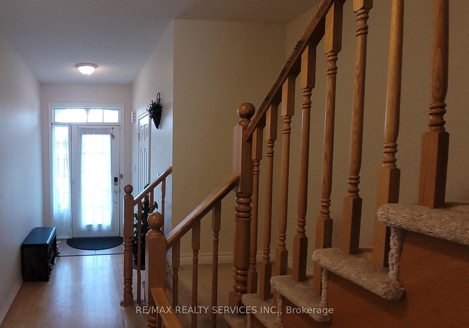 2077-tovell-drive-oakville-ontario-w13624482