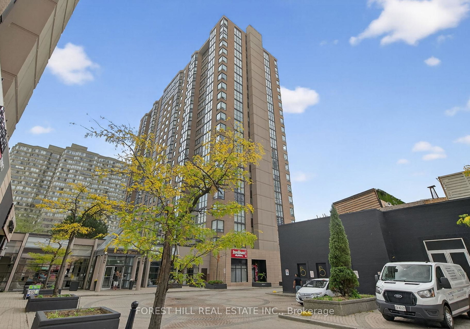 285-enfield-place-mississauga-ontario-w13624572