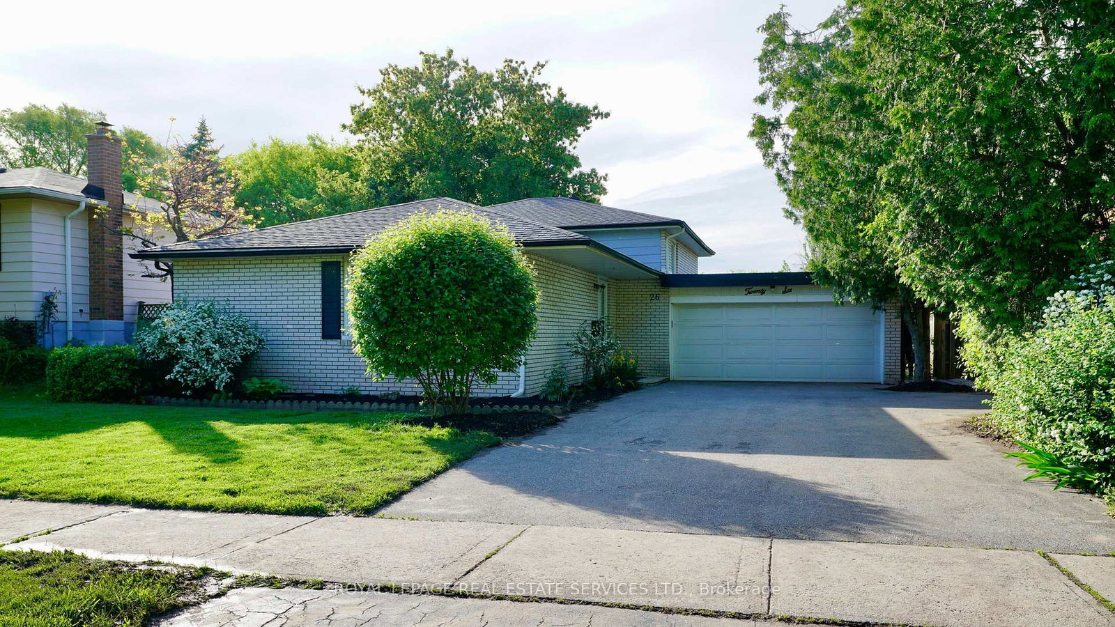 26-miller-road-oakville-ontario-w13624574