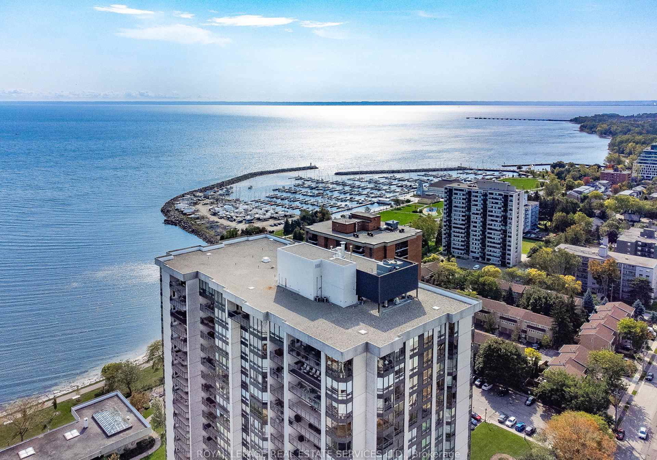 2180-marine-drive-oakville-ontario-w13624618