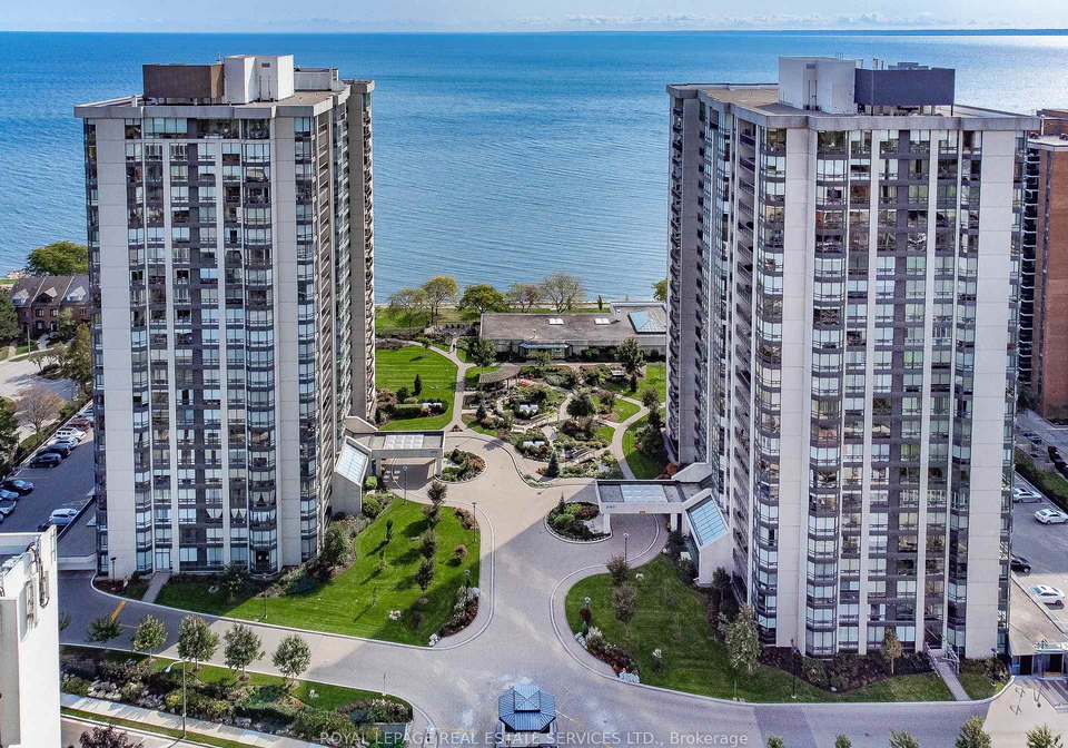 2180-marine-drive-oakville-ontario-w13624618