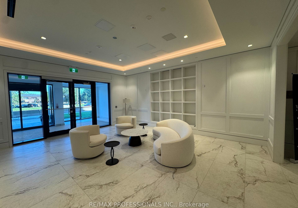 4010-eglinton-avenue-w-toronto-etobicoke-ontario-w13624706
