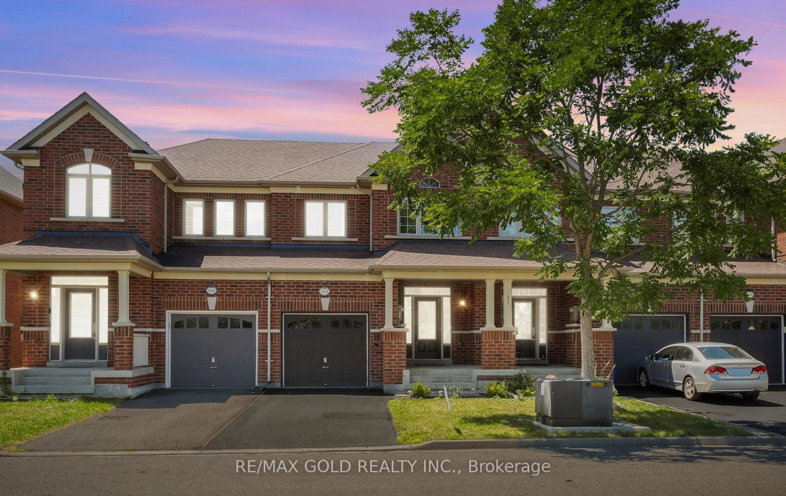 112-hanson-crescent-milton-ontario-w13624748