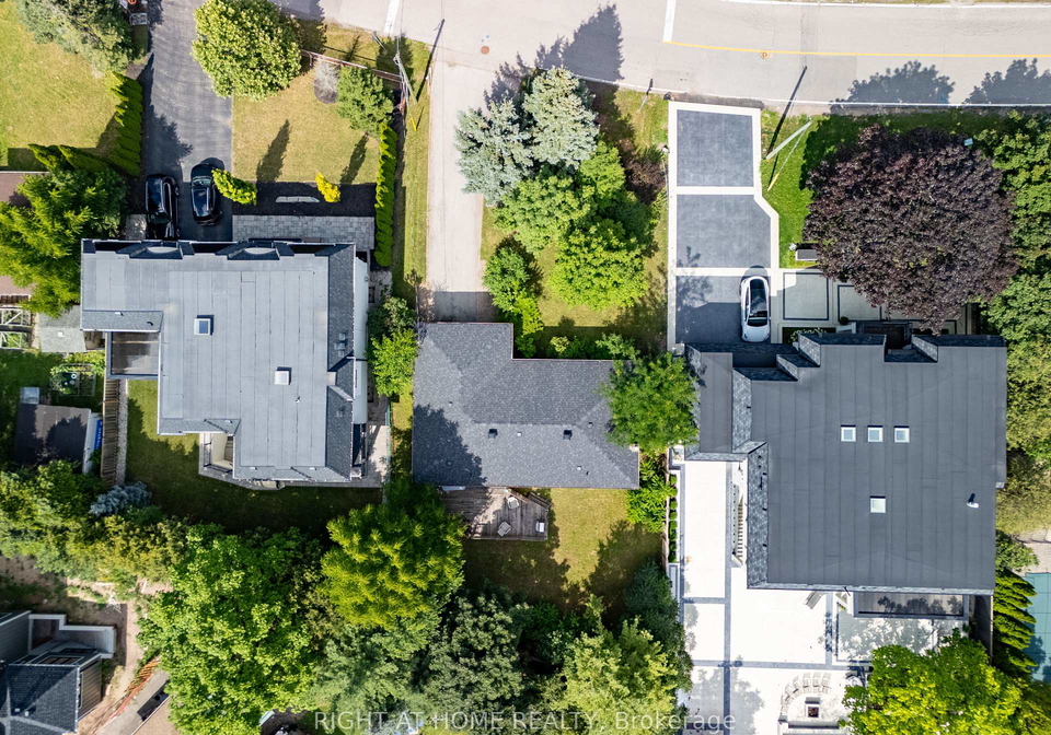 398-tennyson-drive-oakville-ontario-w13624844