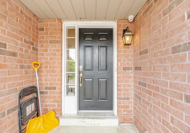 75-wilmont-court-brampton-ontario-w13624870