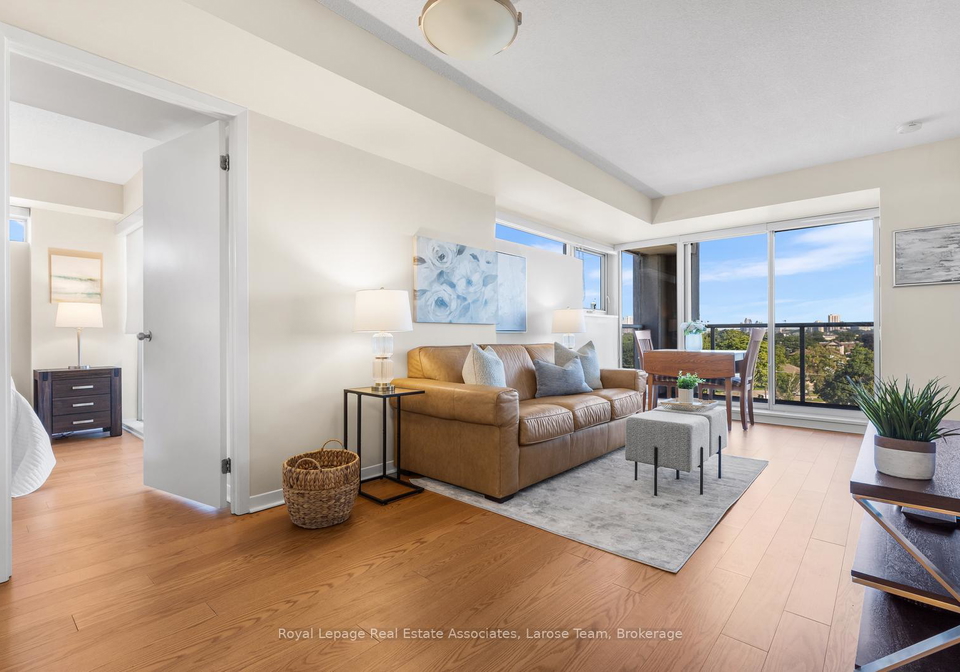 1050-the-queensway-avenue-toronto-etobicoke-ontario-w13624986