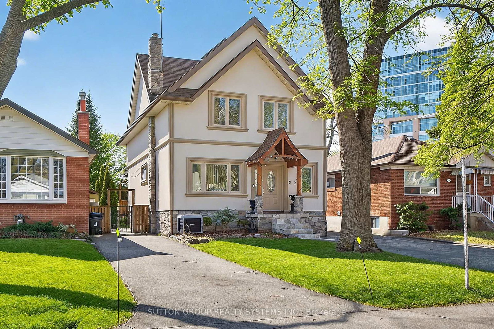 32-green-lanes-toronto-etobicoke-ontario-w13624996