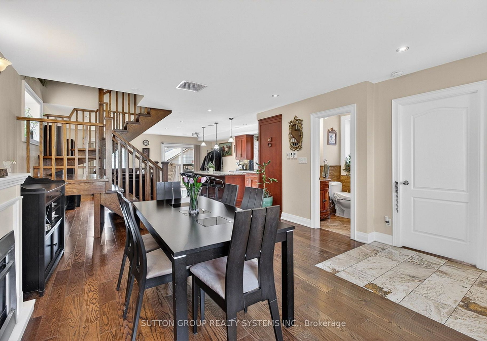 32-green-lanes-toronto-etobicoke-ontario-w13624996